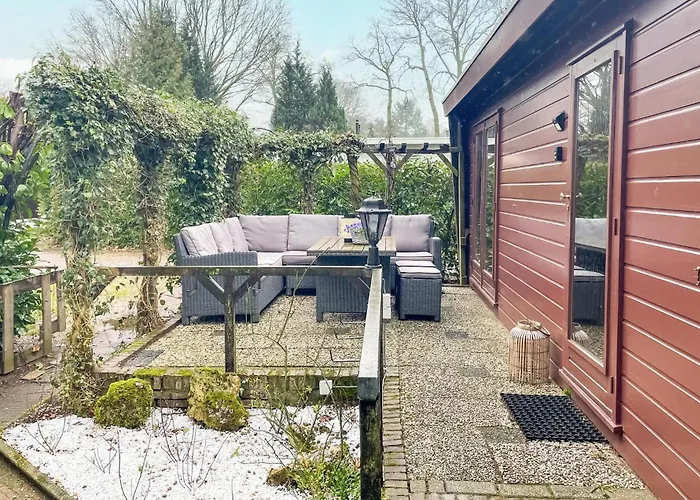 1 Bedroom Cozy Stacaravan In Camping 3*